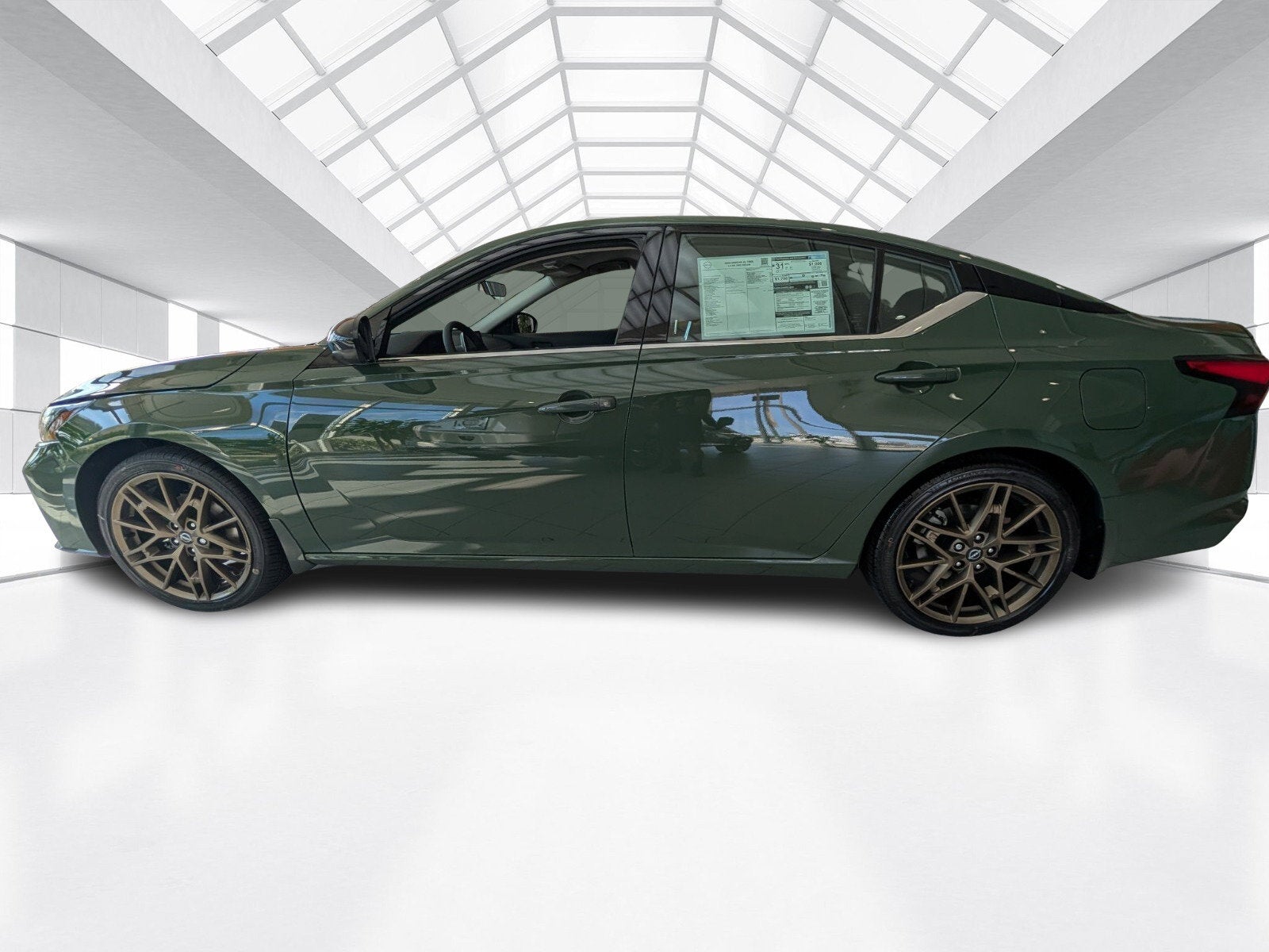 2025 Nissan Altima SR