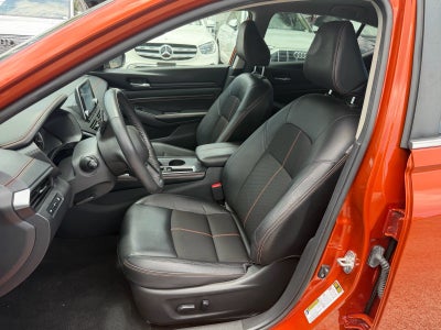2022 Nissan Altima SR