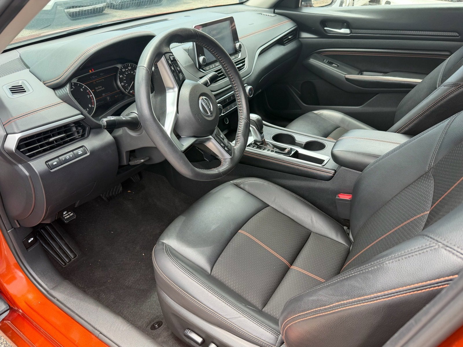 2022 Nissan Altima SR