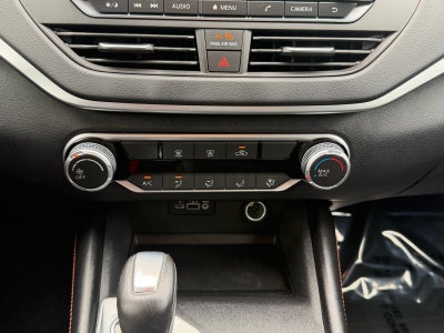 2022 Nissan Altima SR