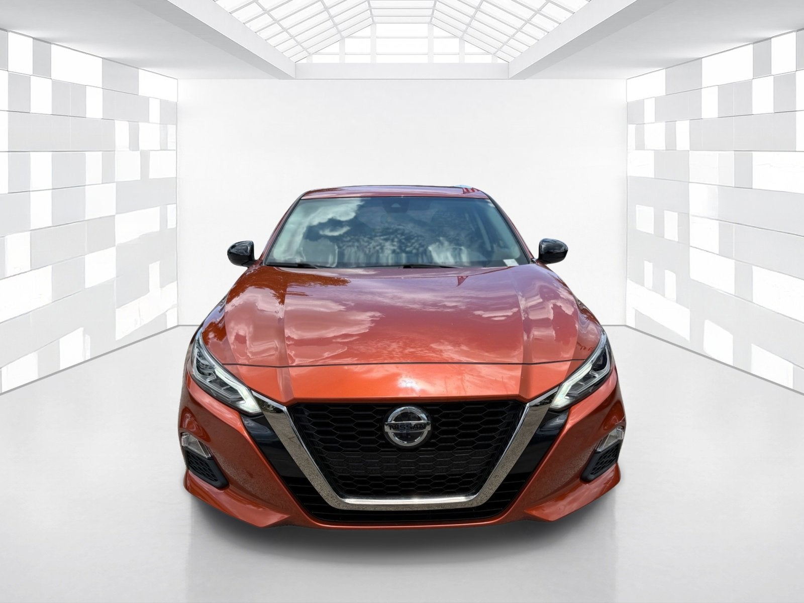 2022 Nissan Altima SR