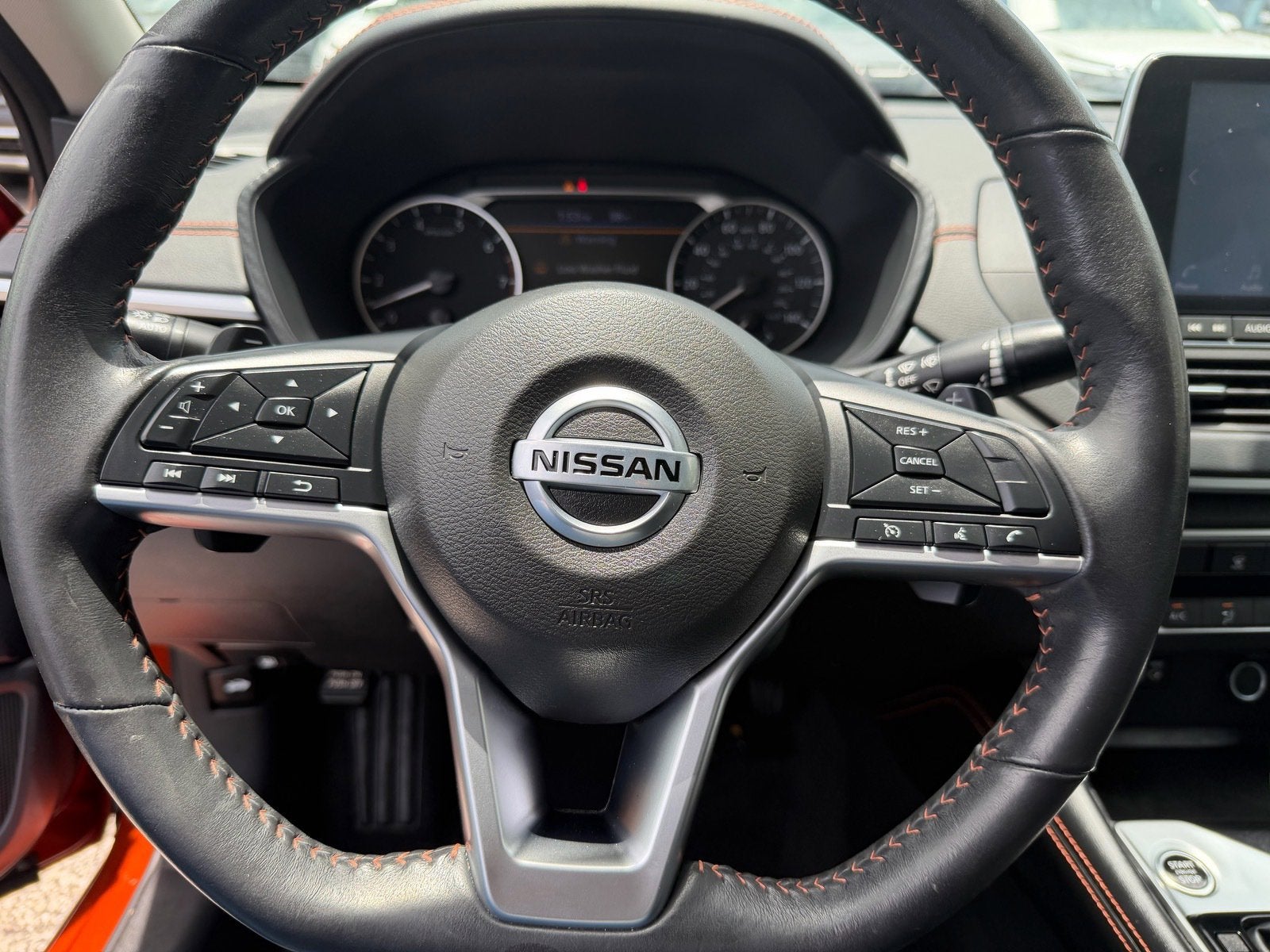 2022 Nissan Altima SR