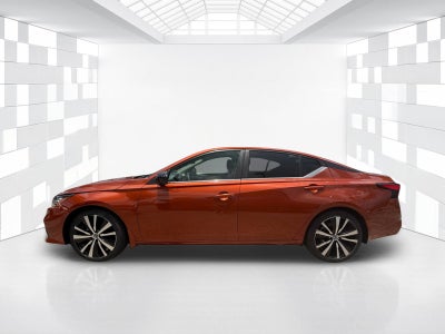 2022 Nissan Altima SR