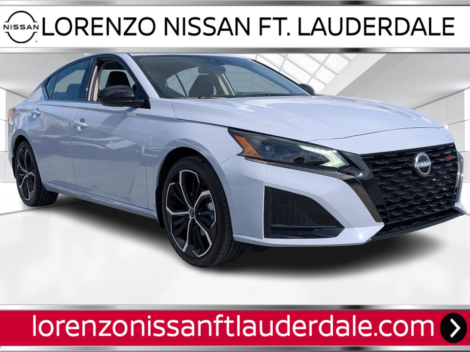 2025 Nissan Altima SR