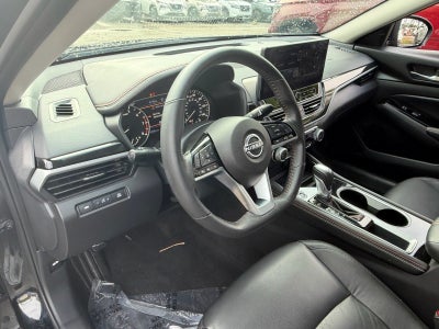 2024 Nissan Altima SR