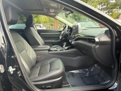 2024 Nissan Altima SR