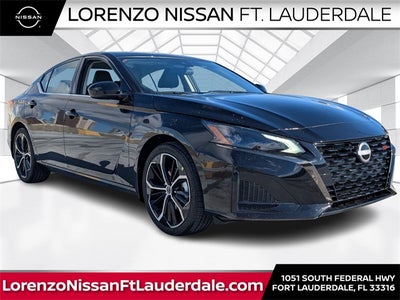 2025 Nissan Altima SR