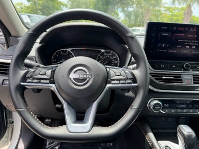 2025 Nissan Altima SR