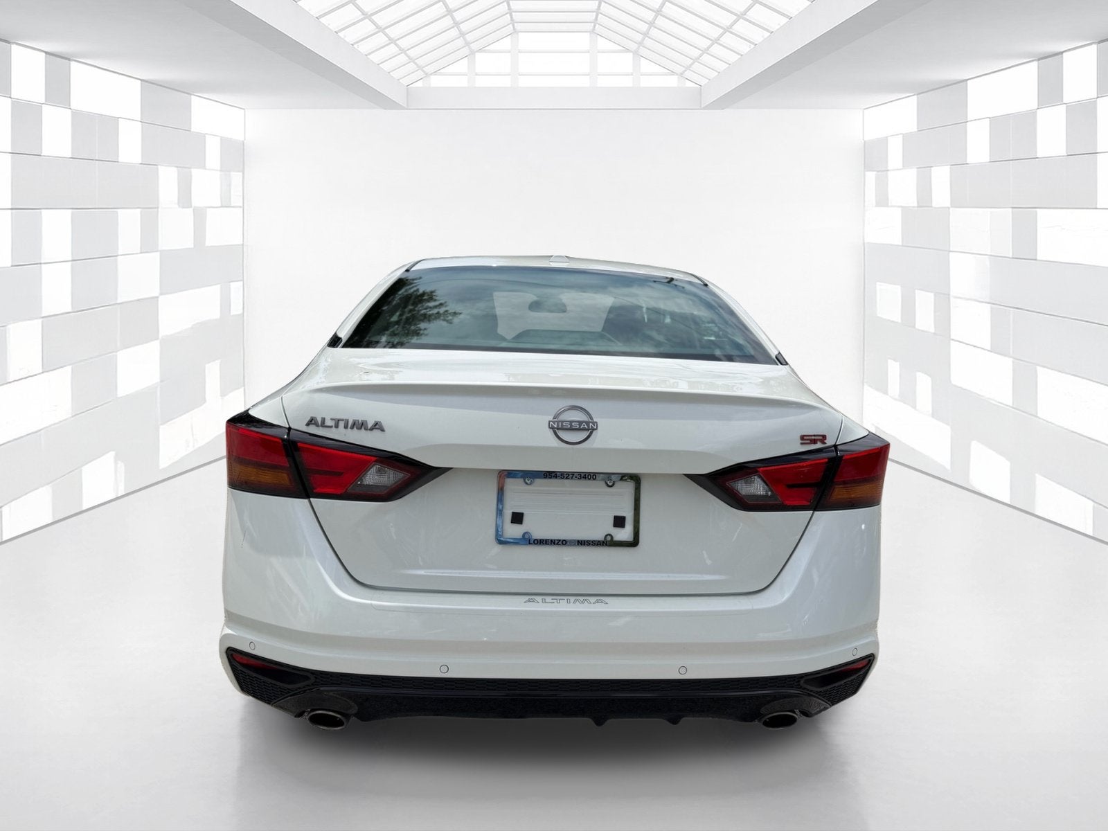 2025 Nissan Altima SR