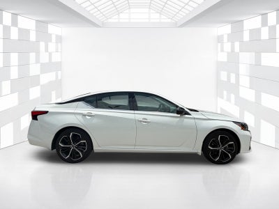 2025 Nissan Altima SR