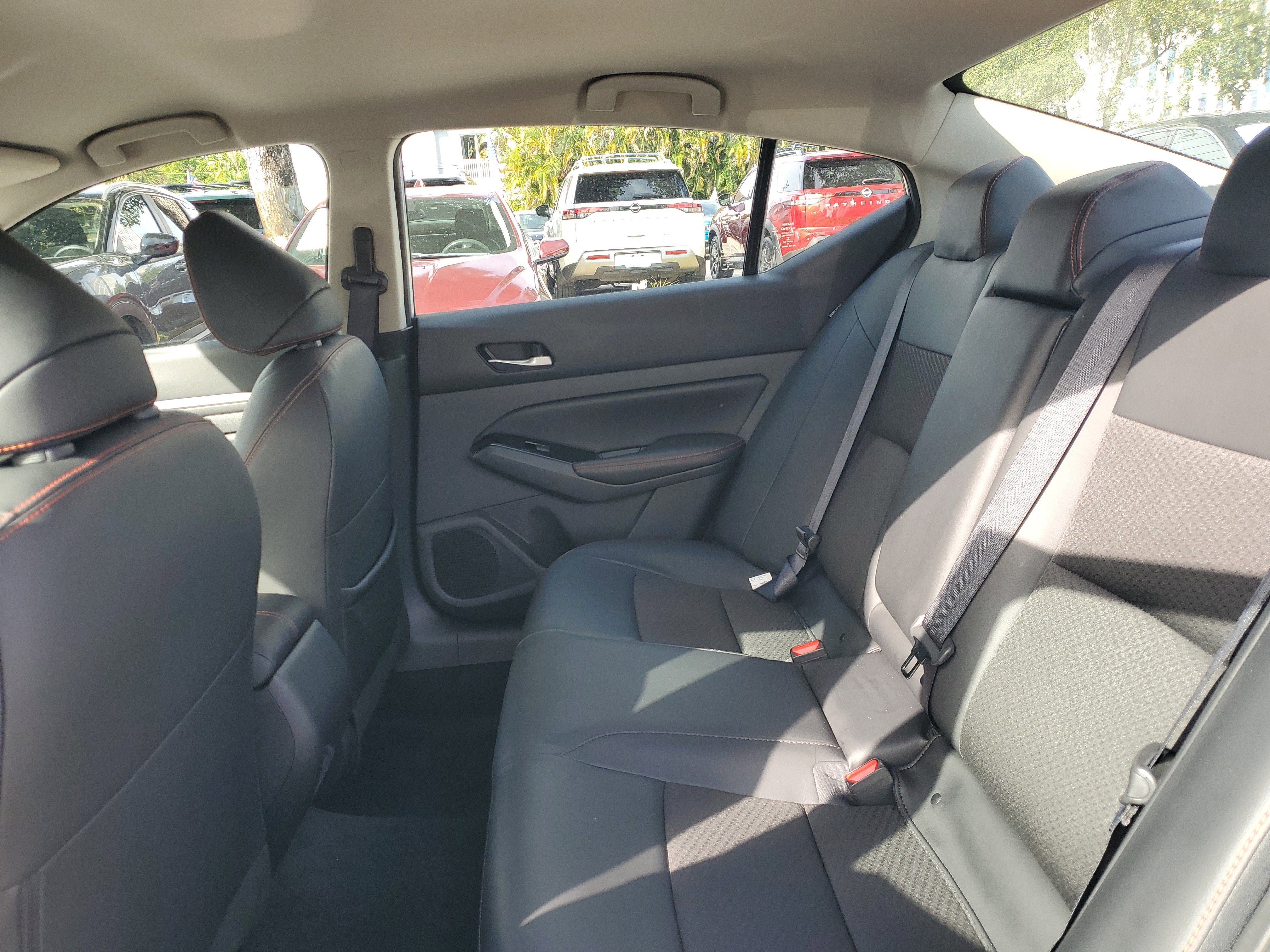 2025 Nissan Altima SR