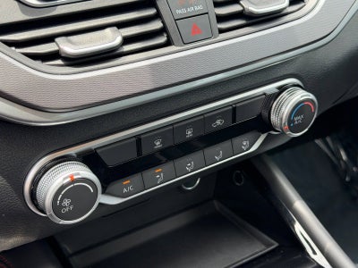 2024 Nissan Altima SR
