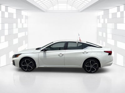2024 Nissan Altima SR