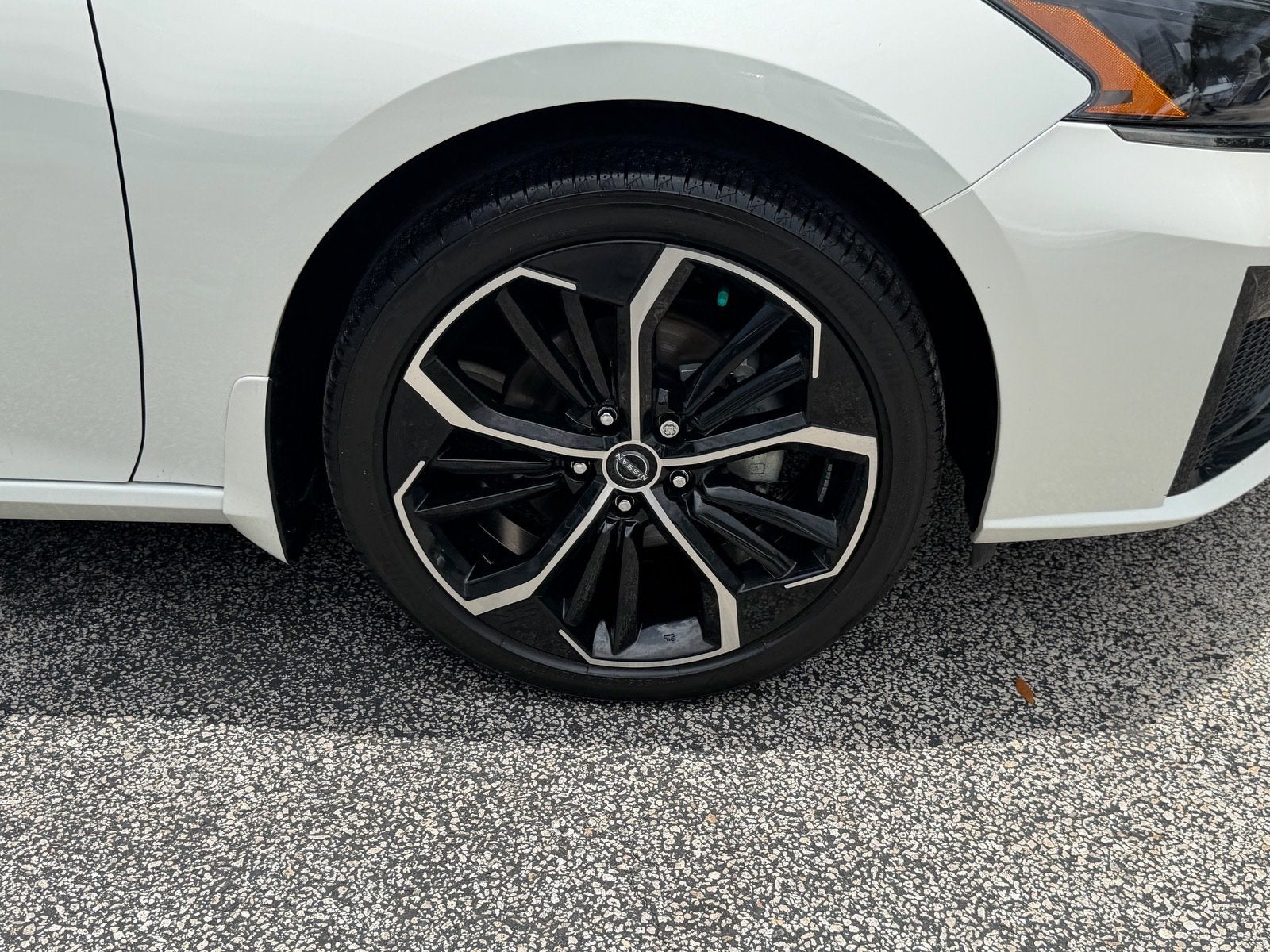 2024 Nissan Altima SR