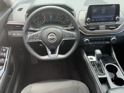2023 Nissan Altima SV