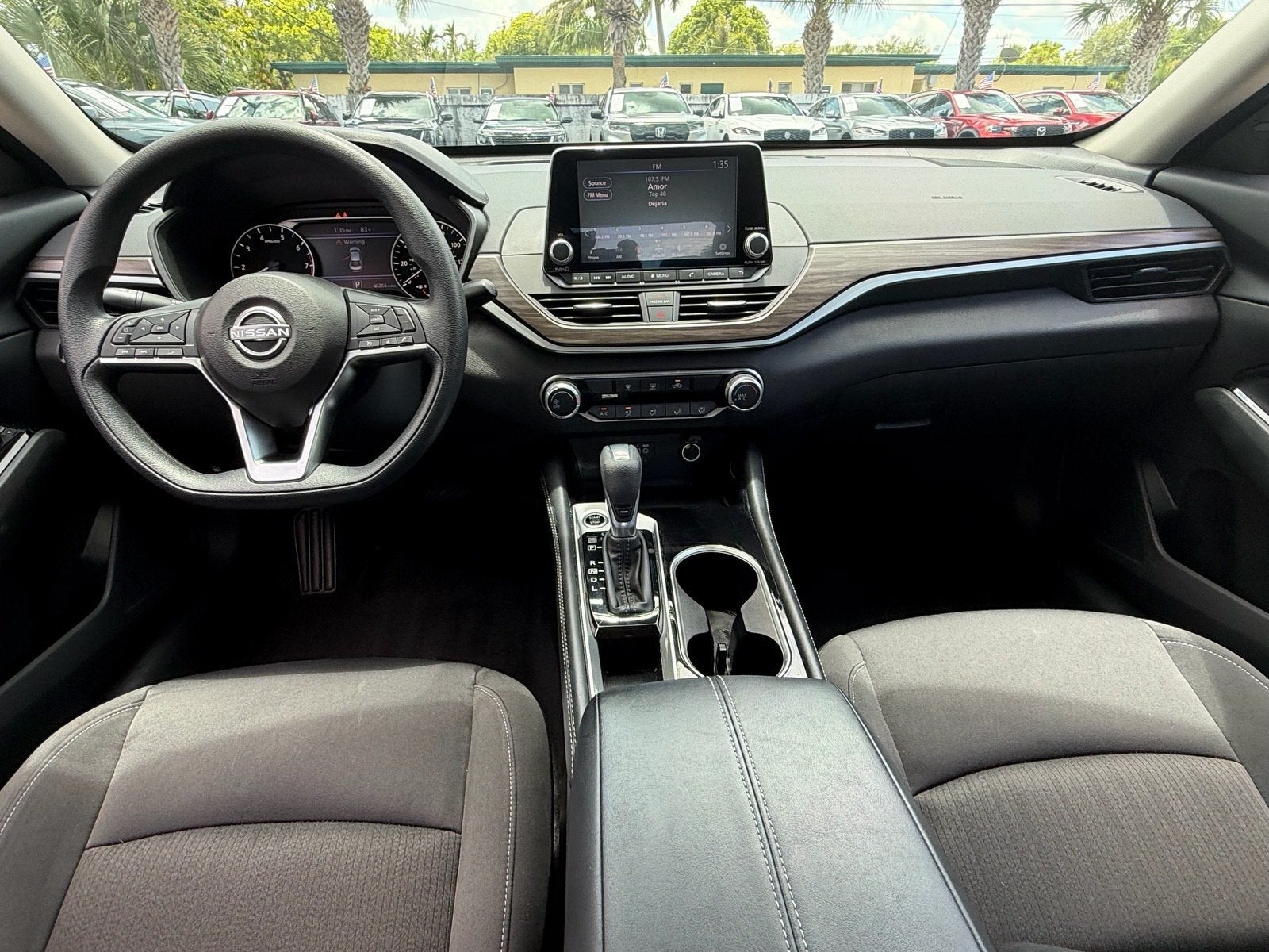 2023 Nissan Altima SV