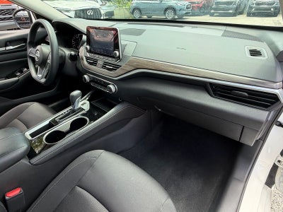 2023 Nissan Altima SV