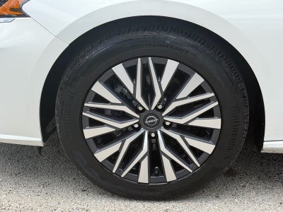 2023 Nissan Altima SV