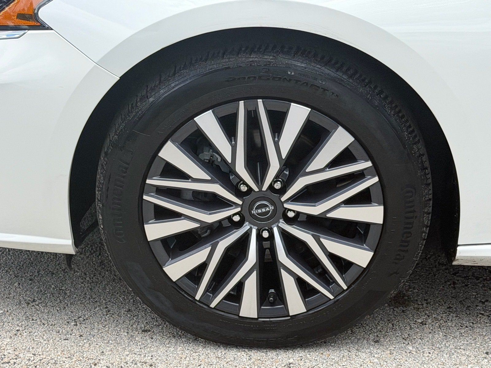 2023 Nissan Altima SV