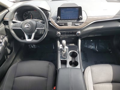 2023 Nissan Altima SV