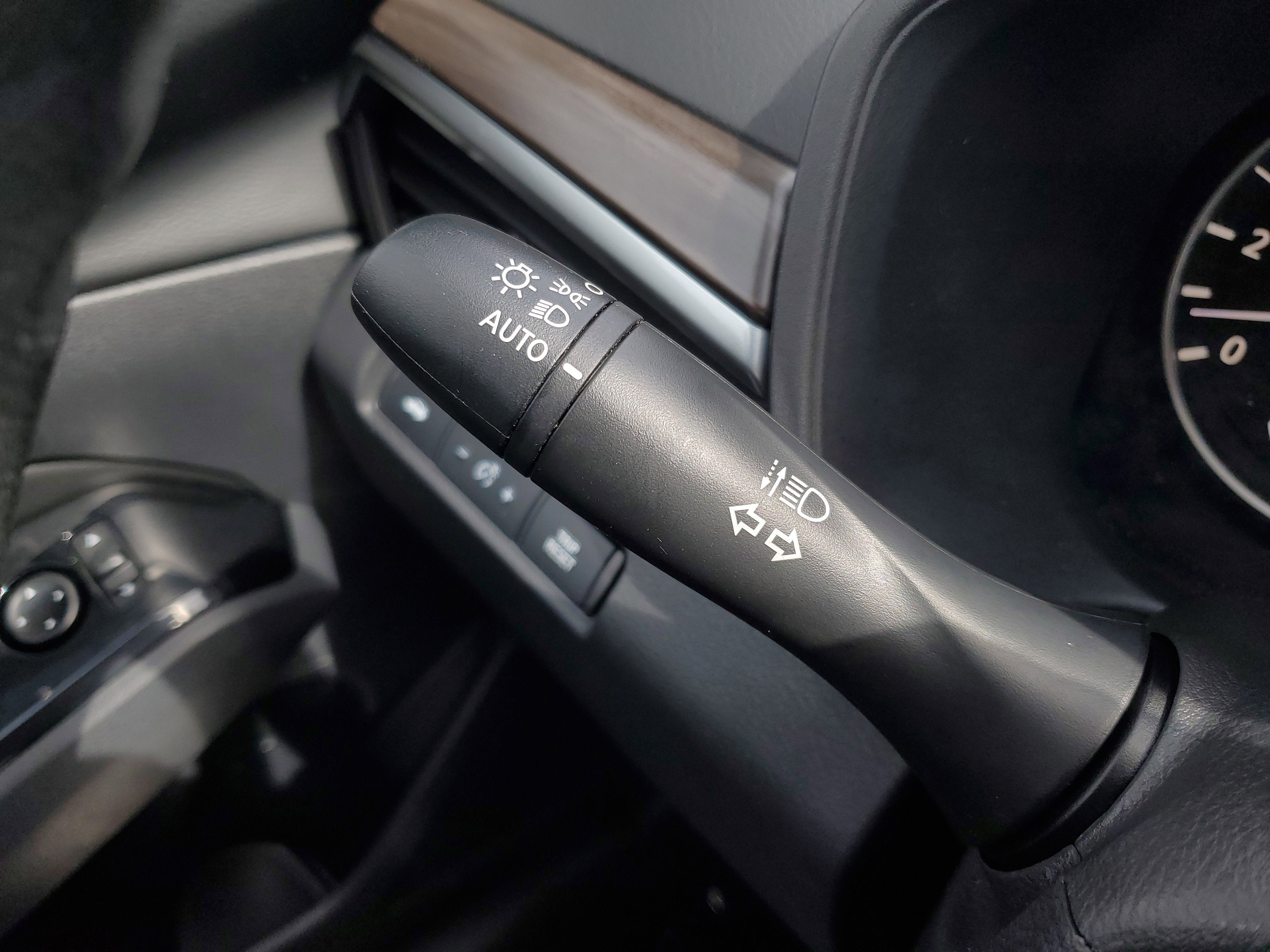 2023 Nissan Altima SV