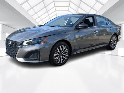 2024 Nissan Altima SV