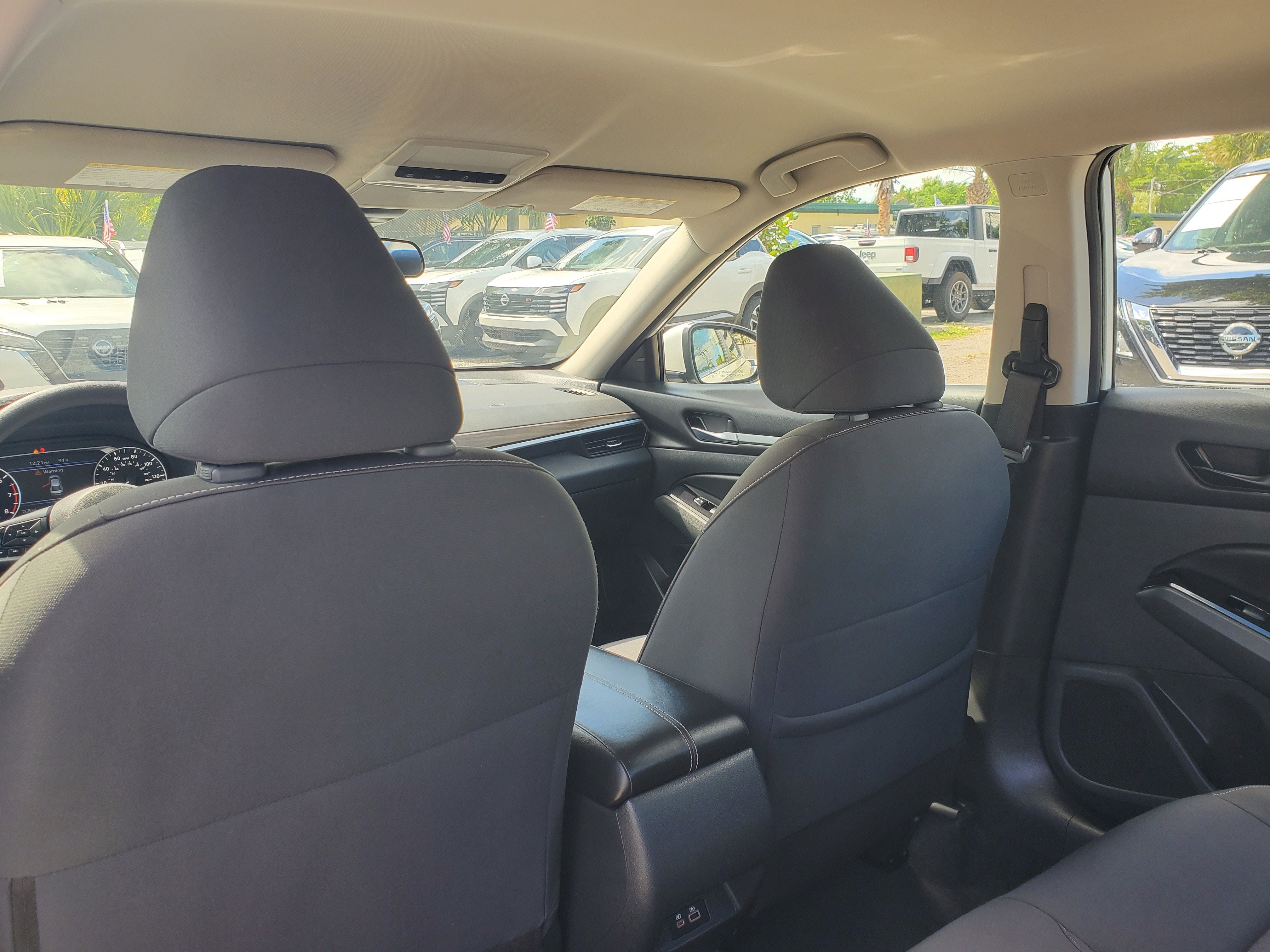 2023 Nissan Altima SV