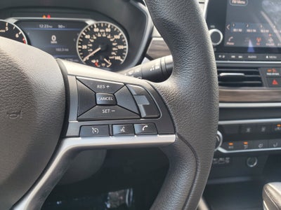 2023 Nissan Altima SV