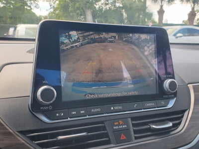 2023 Nissan Altima SV