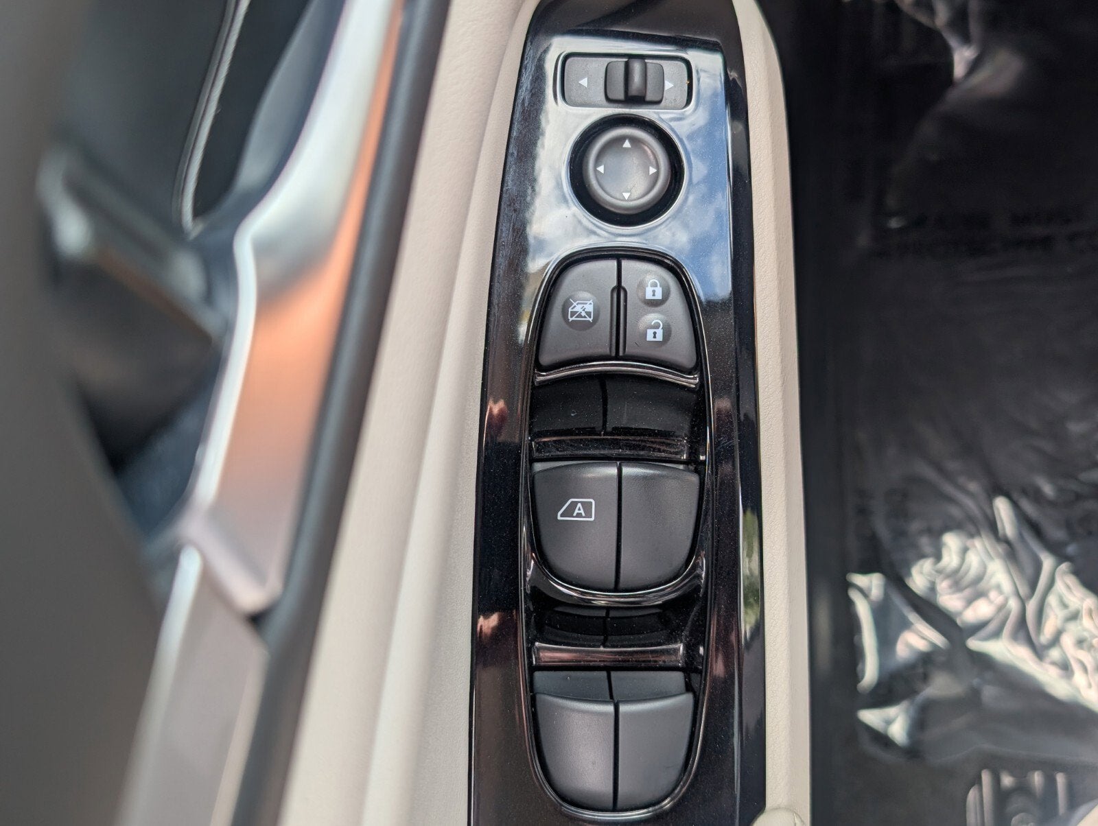2025 Nissan Altima SL