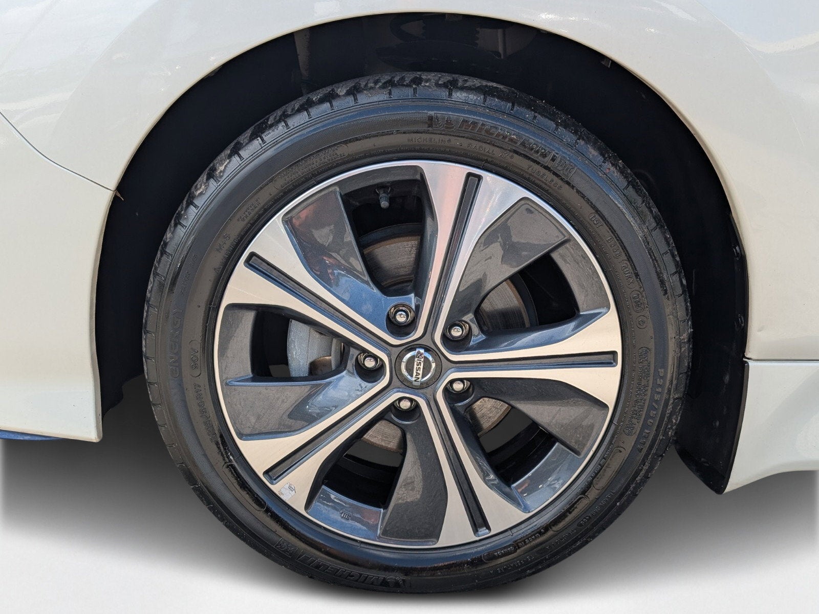 2021 Nissan LEAF SL PLUS