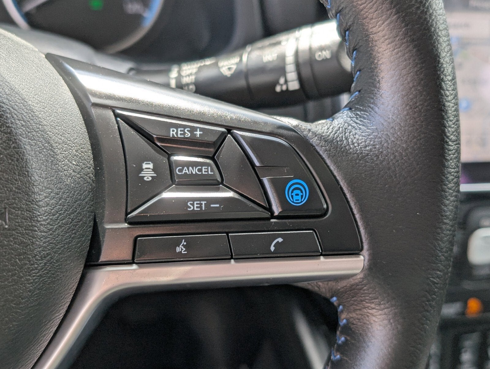 2024 Nissan LEAF SV PLUS