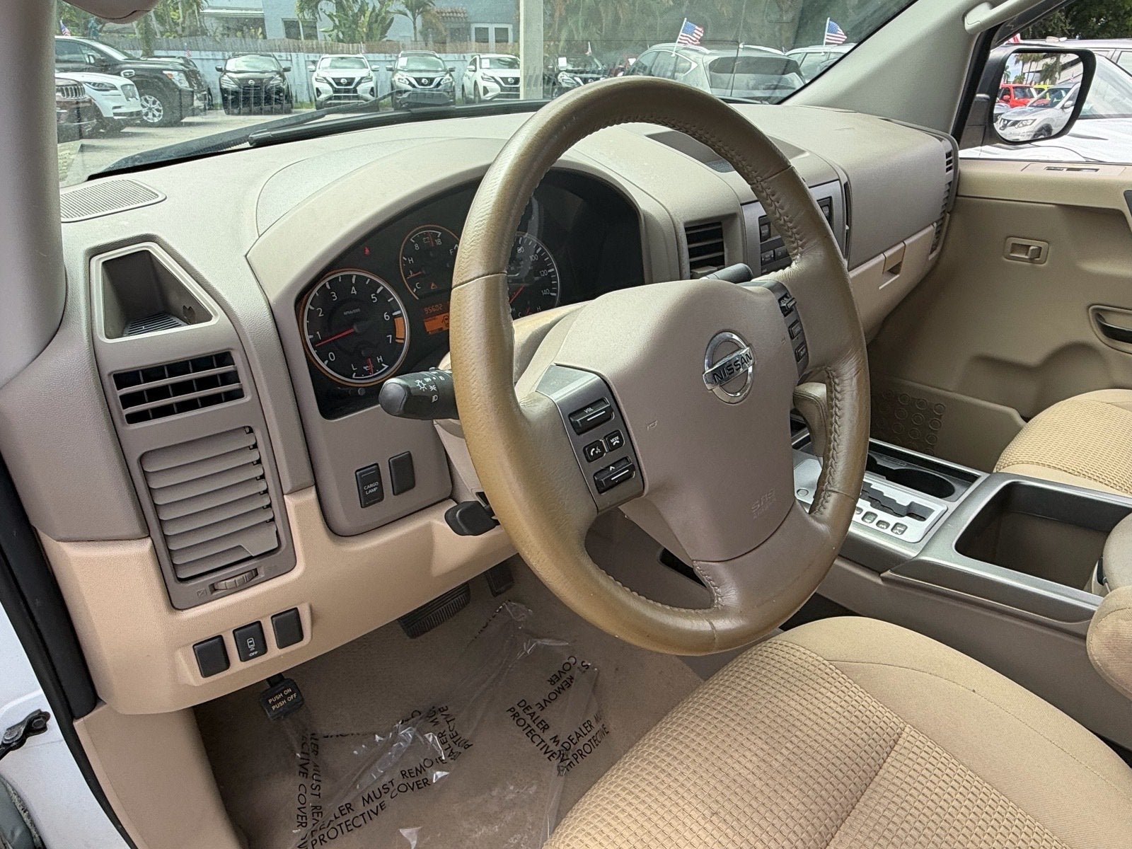 2011 Nissan Titan SV