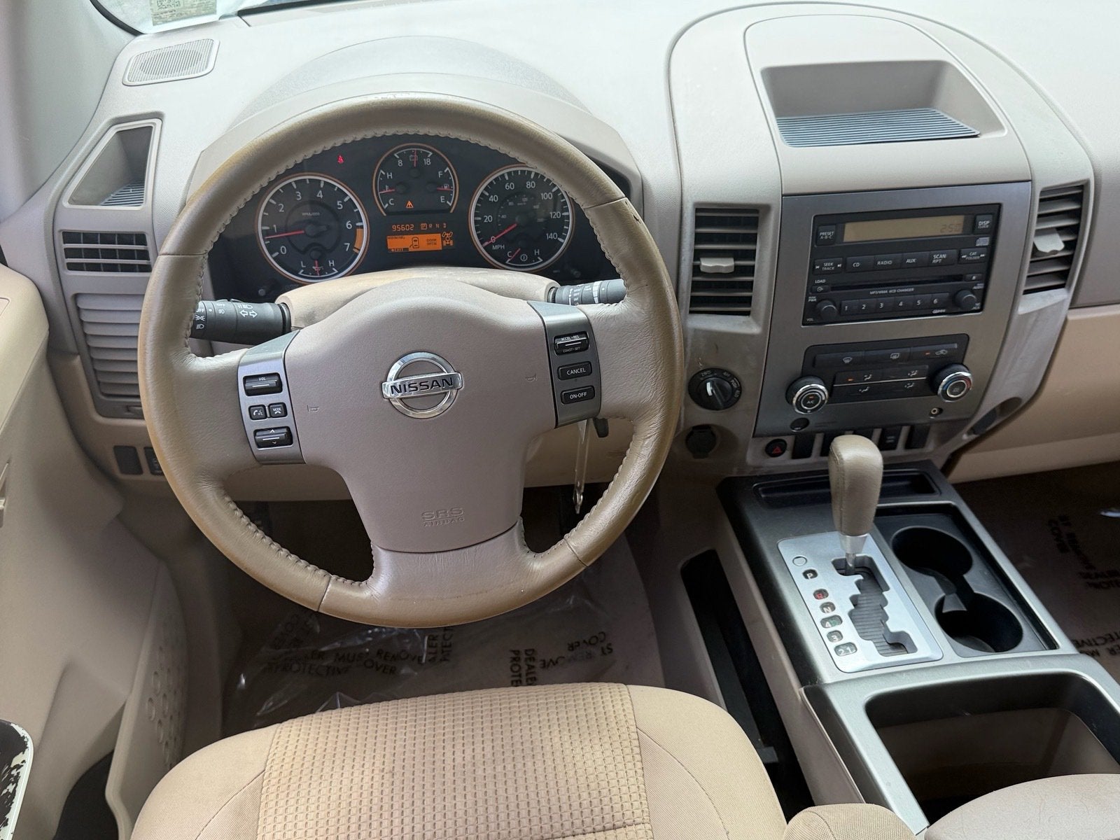 2011 Nissan Titan SV