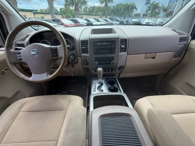 2011 Nissan Titan SV