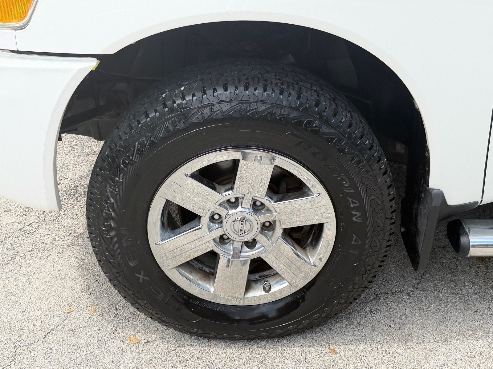 2011 Nissan Titan SV