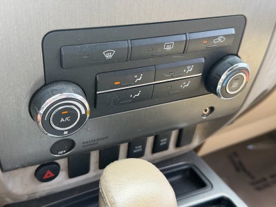 2011 Nissan Titan SV