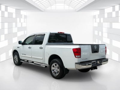 2011 Nissan Titan SV