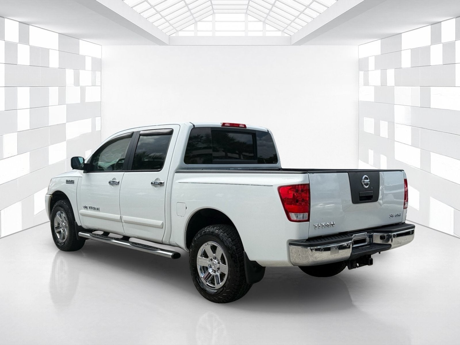 2011 Nissan Titan SV