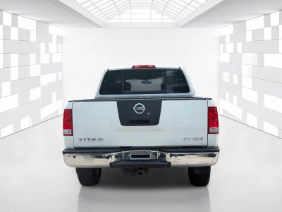2011 Nissan Titan SV