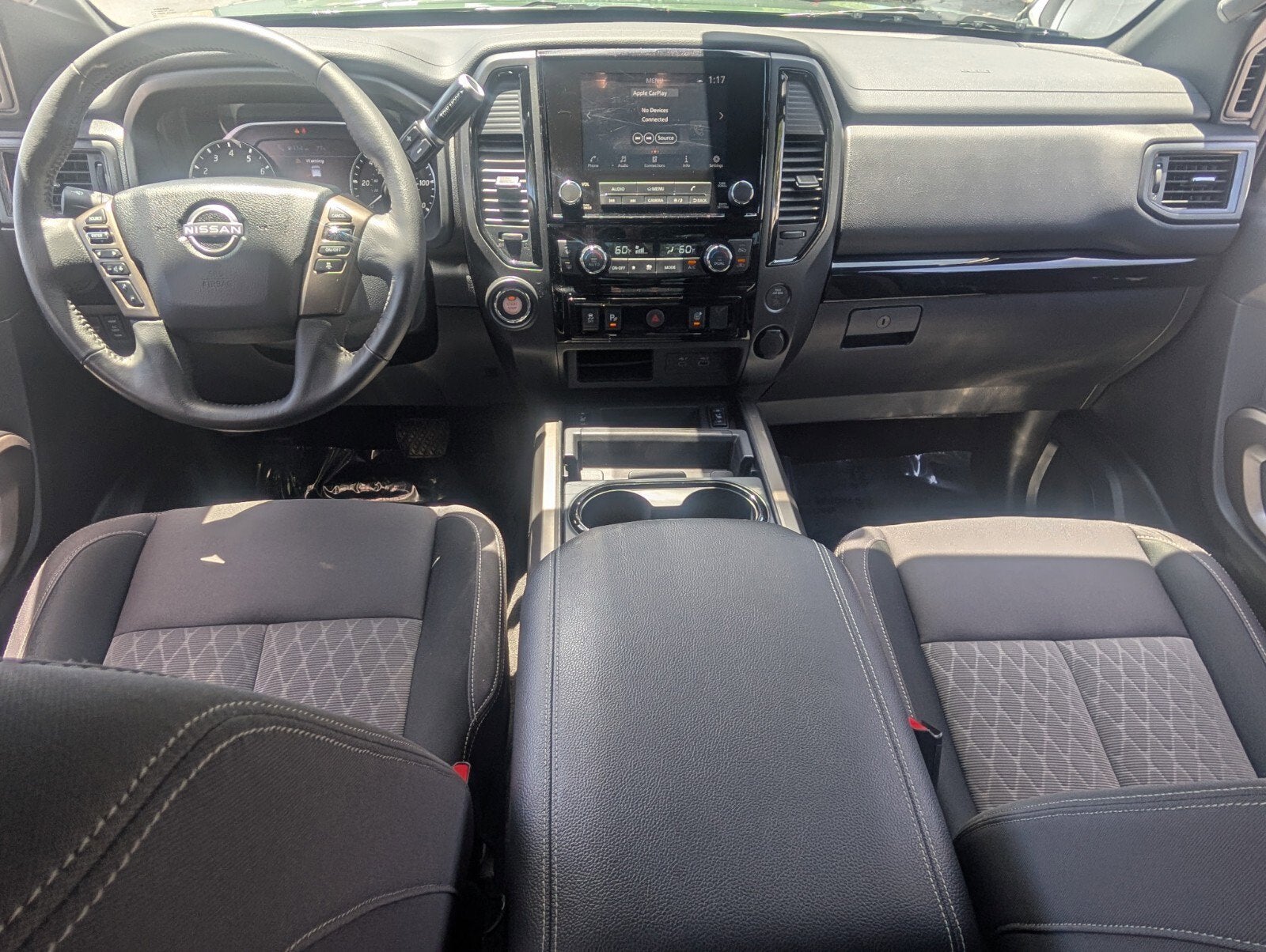 2024 Nissan Titan SV