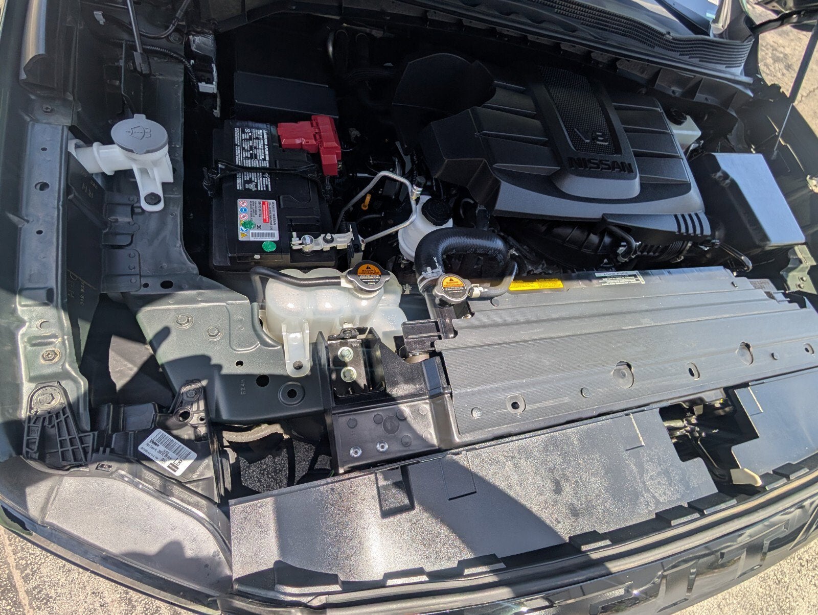 2024 Nissan Titan SV