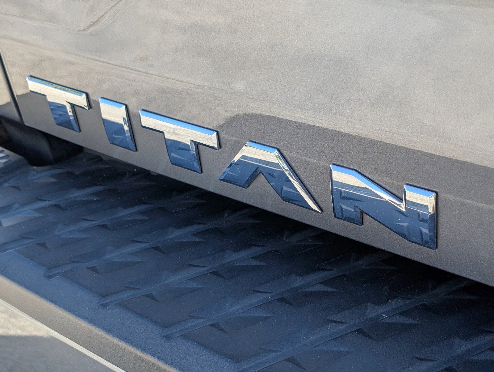 2021 Nissan Titan Crew Cab SL