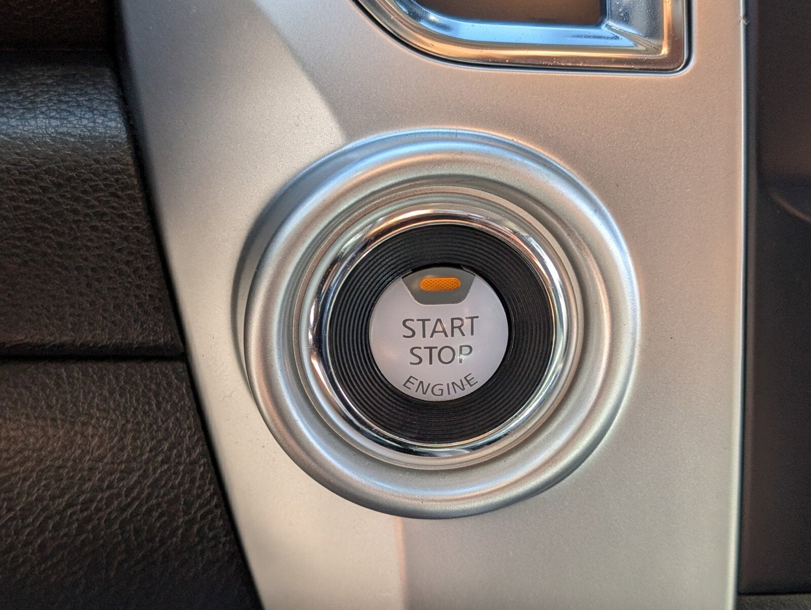 2021 Nissan Titan Crew Cab SL