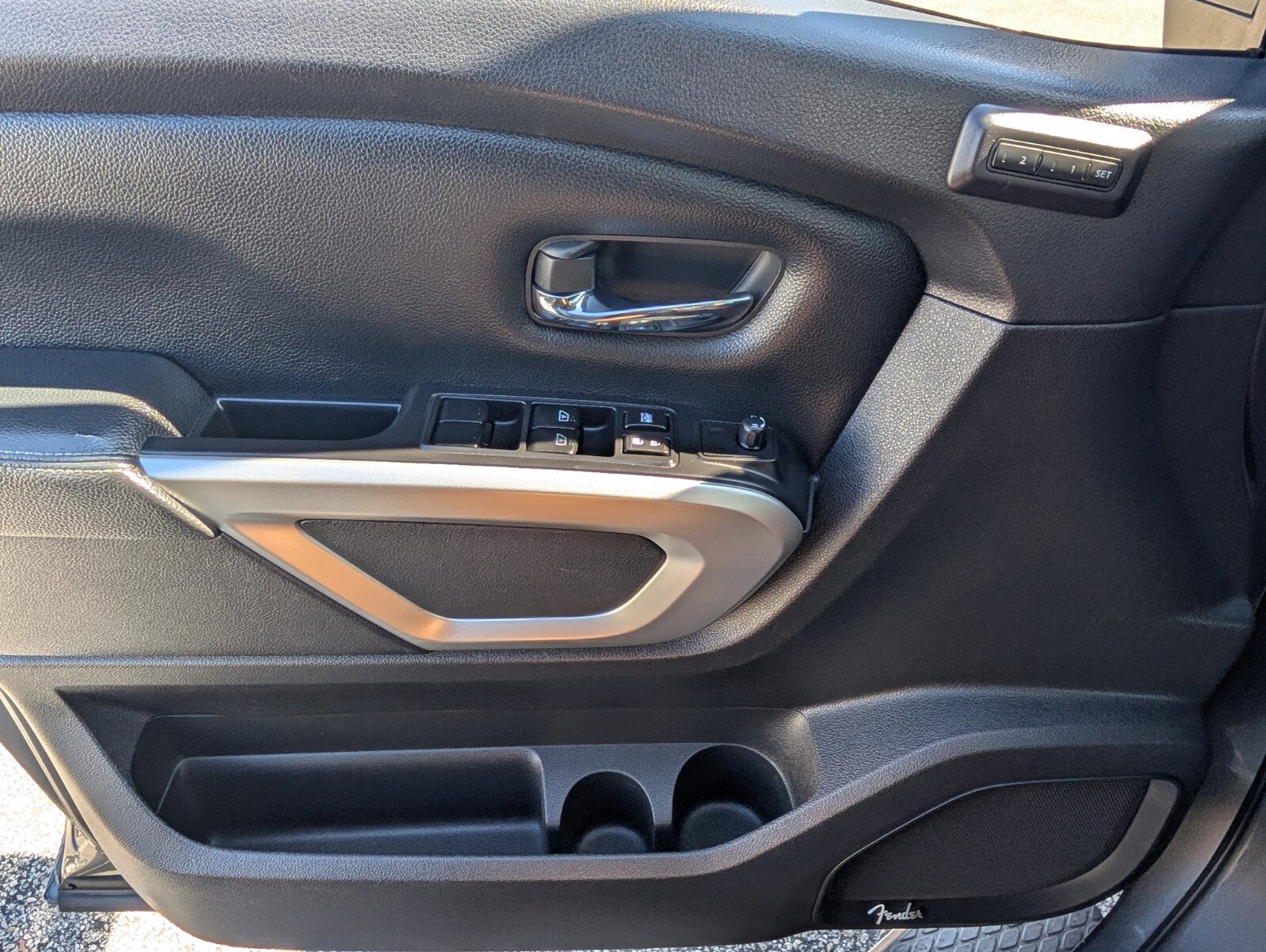 2021 Nissan Titan Crew Cab SL