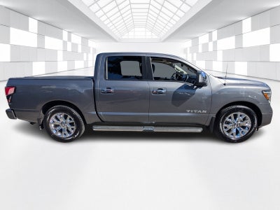 2021 Nissan Titan Crew Cab SL