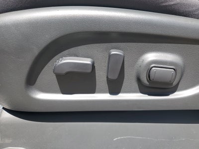 2024 Nissan TITAN Crew Cab SV