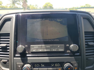 2024 Nissan TITAN Crew Cab SV