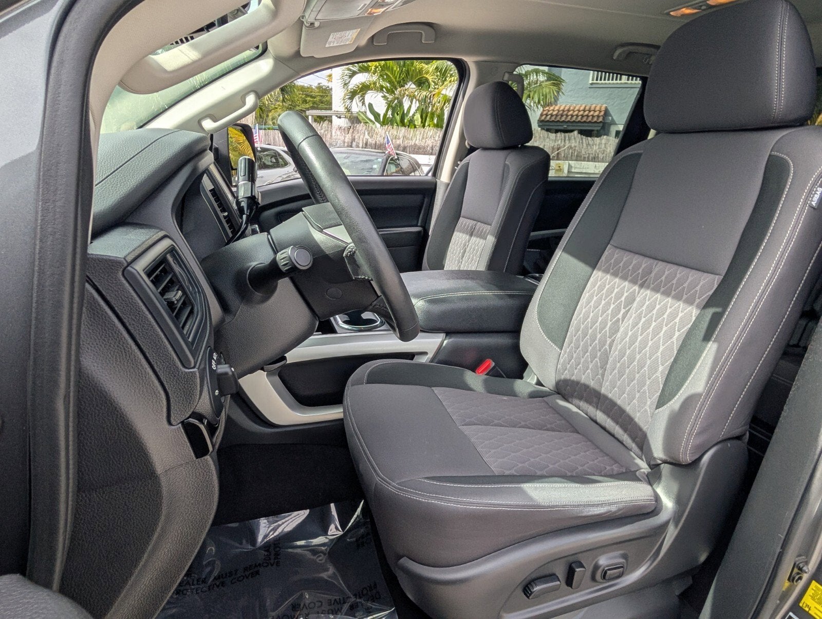 2024 Nissan Titan XD Crew Cab SV