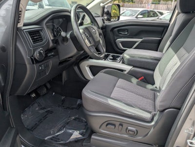 2024 Nissan Titan XD Crew Cab SV